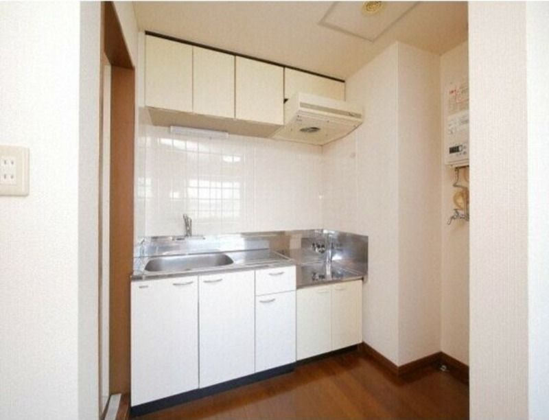 キッチン　８号室対応のお部屋写真となっております