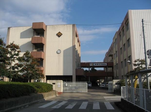 中学校　太田中学校（中学校）まで1100m