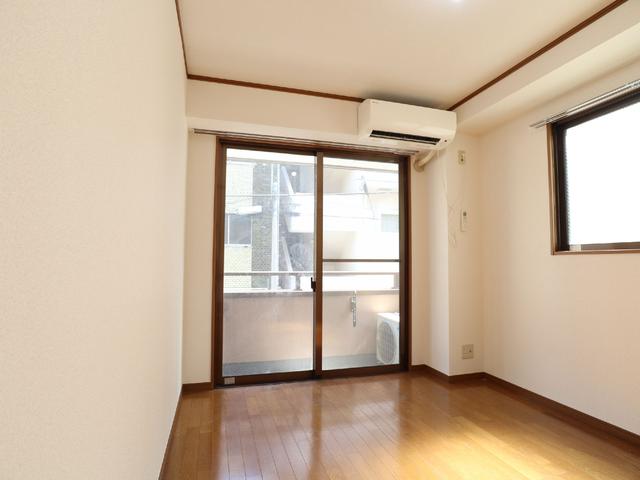 居室・リビング　居室