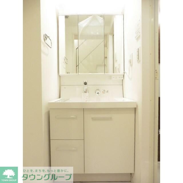 洗面設備　お部屋探しは株式会社　タウンハウジング　までお気軽にお問合…