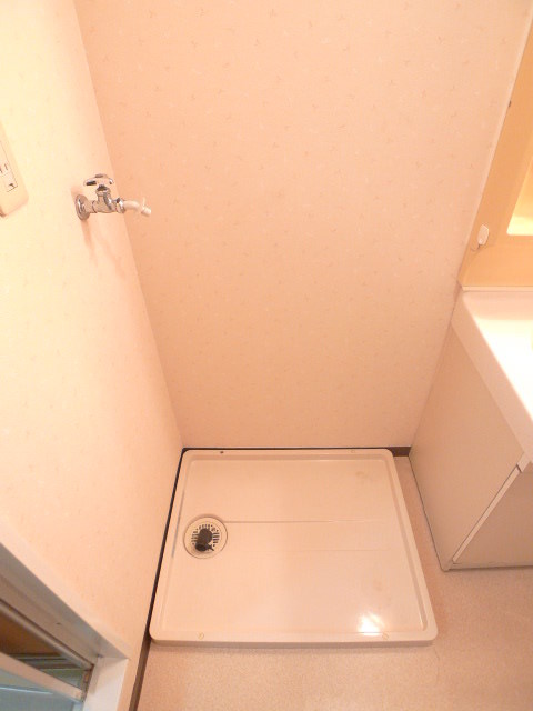 その他設備　こちらの写真は同タイプの別の部屋の写真となります。