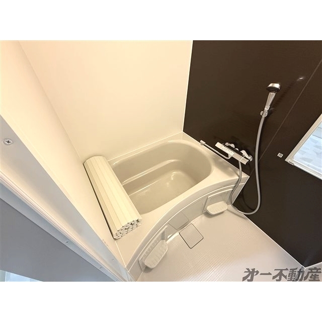 バス・シャワールーム　バスルーム