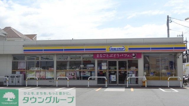 コンビニ　ミニストップ東久留米前沢店（コンビニ）まで610m