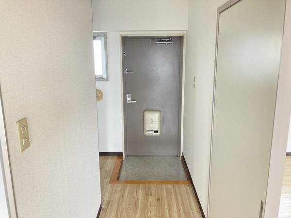 玄関　ビレッジハウスの同一物件・同一タイプの間取りの写真です
