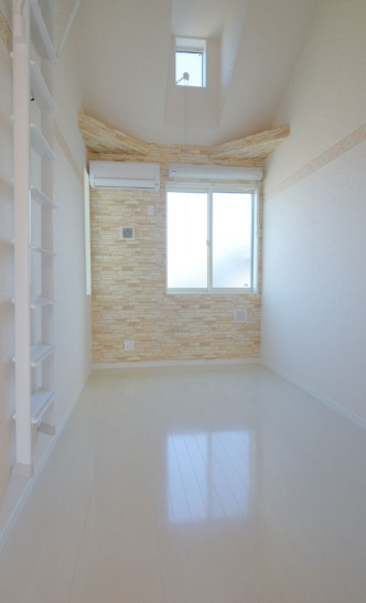 居室・リビング　ユナイト鶴見ローレンスカーク