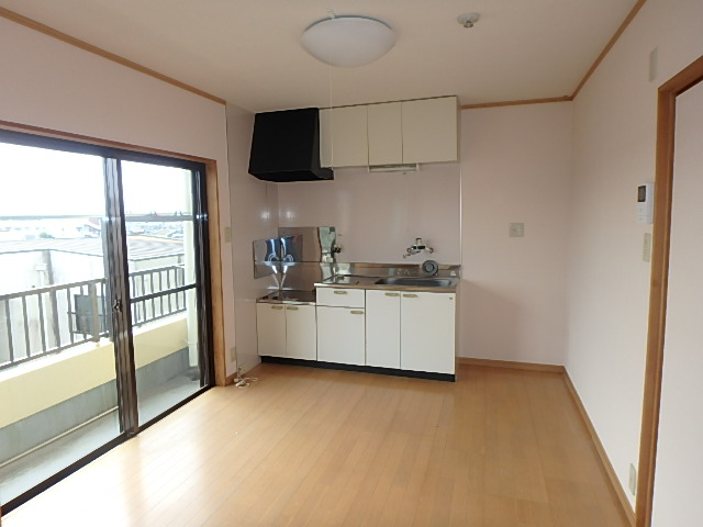 居室・リビング　ゆったり過ごせるリビングです