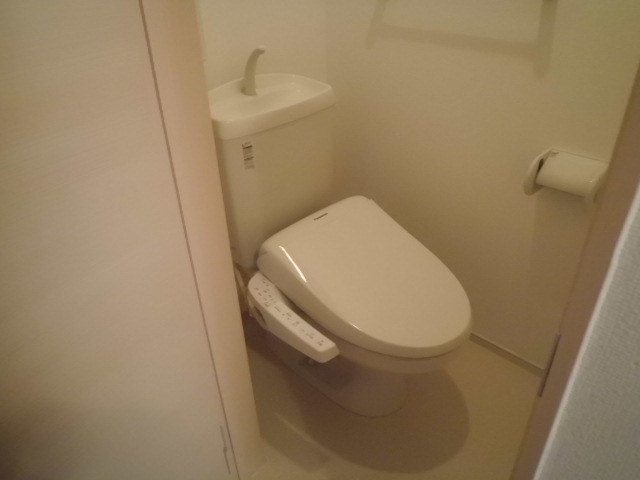 トイレ　トイレ