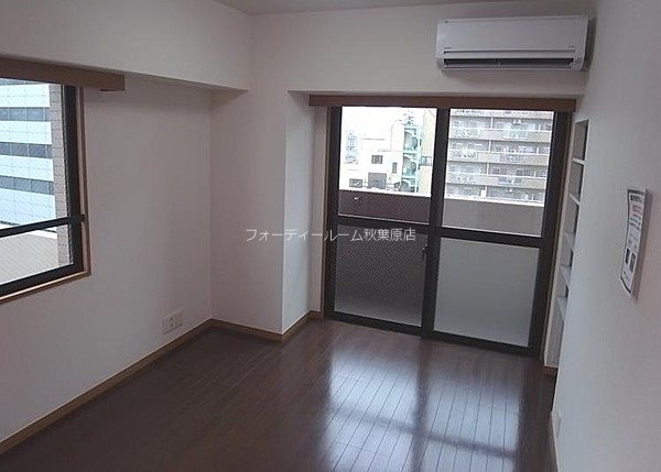 居室・リビング　★《見学予約受付中》当店では契約金がクレジット決済可能です★