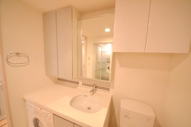 洗面設備　独立洗面台