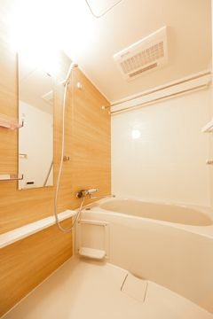 バス・シャワールーム　※写真は同タイプ住戸です。