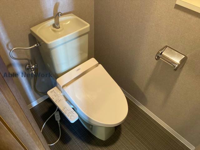 トイレ　※同物件別部屋の写真です。