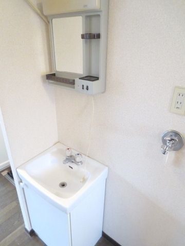 洗面設備　別部屋参考写真