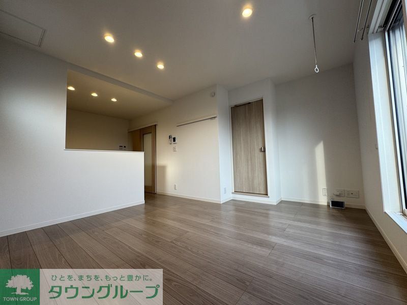 居室・リビング　★お部屋探しは株式会社タウンハウジング東京まで★