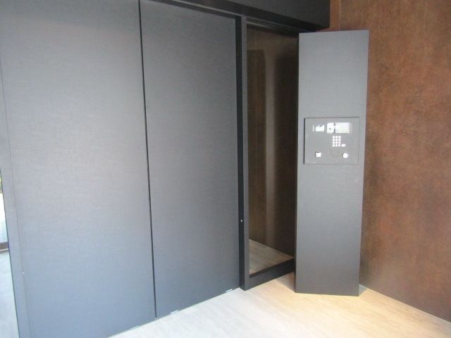 エントランス　★エントランス★