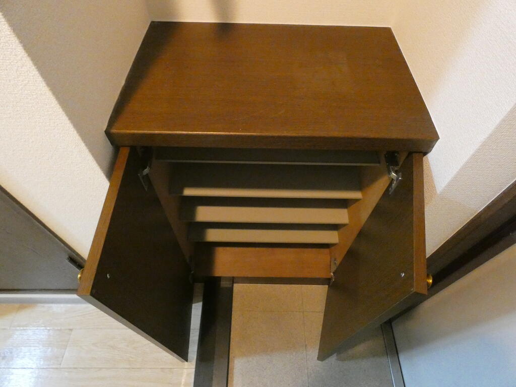 玄関　参考写真