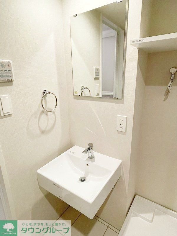 洗面設備　お部屋探しは株式会社　タウンハウジング　までお気軽にお問合…