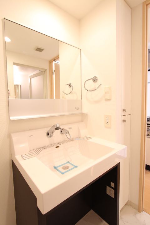 洗面設備　☆嬉しい独立洗面台☆