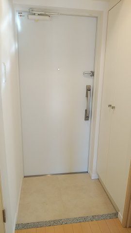 玄関　☆広々とした玄関☆