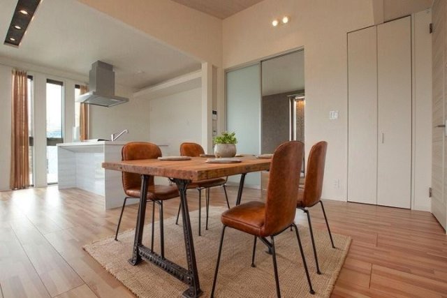 居室・リビング　ＣＧで家具等を配置したもので家具等は含まれません。