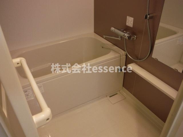 バス・シャワールーム　弊社ではオンライン対応・現地対応可能です♪