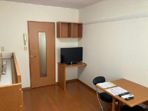 居室・リビング　ＴＶのサイズは号室によって異なります。