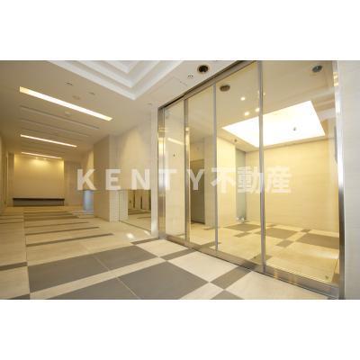 ロビー　建物の内部です