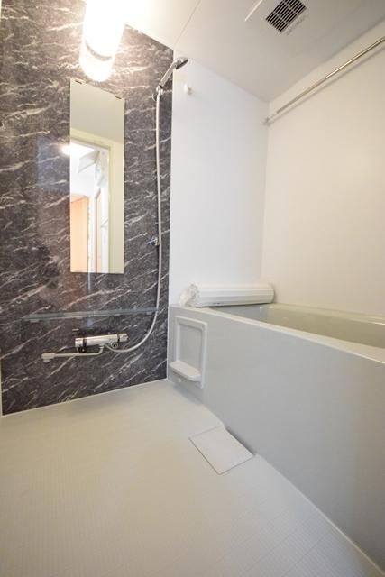 バス・シャワールーム　★★綺麗なお風呂★★