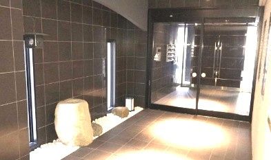 エントランス　共用部分も大変綺麗★