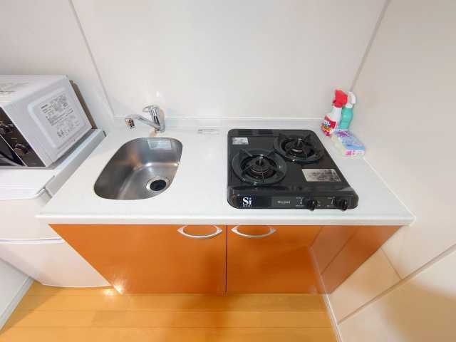 キッチン　別部屋の参考写真となります