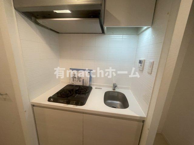 キッチン　同建物の別の部屋の写真です 間取り図を参照してください