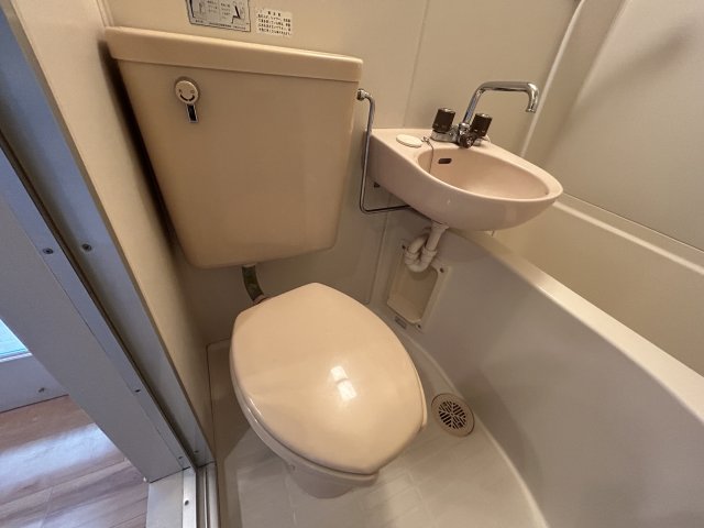 トイレ　※写真は類似です