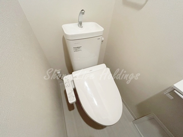 トイレ　清潔感のあるトイレです