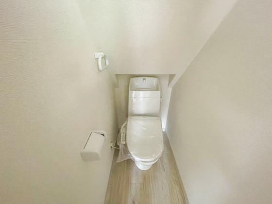 トイレ　※別部屋の写真です