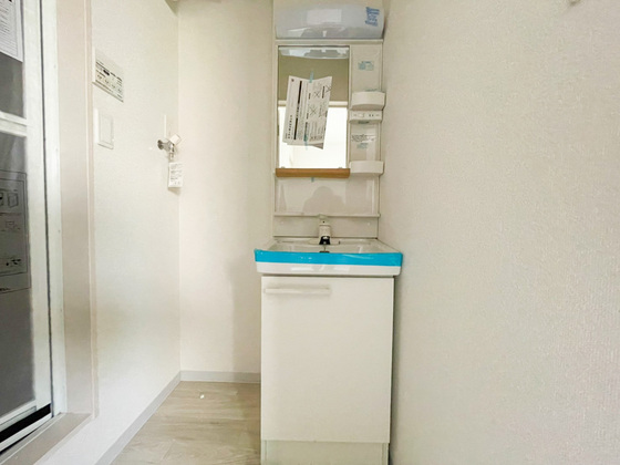 洗面設備　※別部屋の写真です