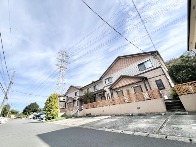 建物外観　外観は落ち着いています