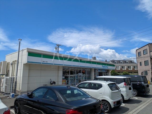 コンビニ　ファミリーマート 静岡小鹿店（コンビニ）まで312m