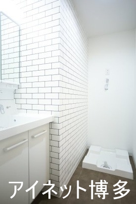 洗面設備　外出前の身だしなみチェックはこちらでどうぞ！