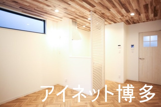 居室・リビング　日当たりのいいリビングです！