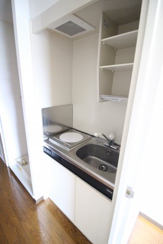 キッチン　※別部屋写真