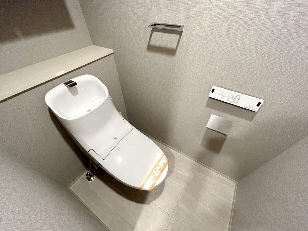 トイレ　トイレ