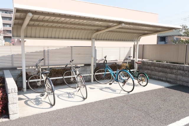 その他　駐輪場２