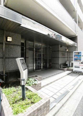 エントランス　☆きれいなエントランス☆