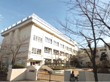 中学校　新小岩中学校（中学校）まで452m