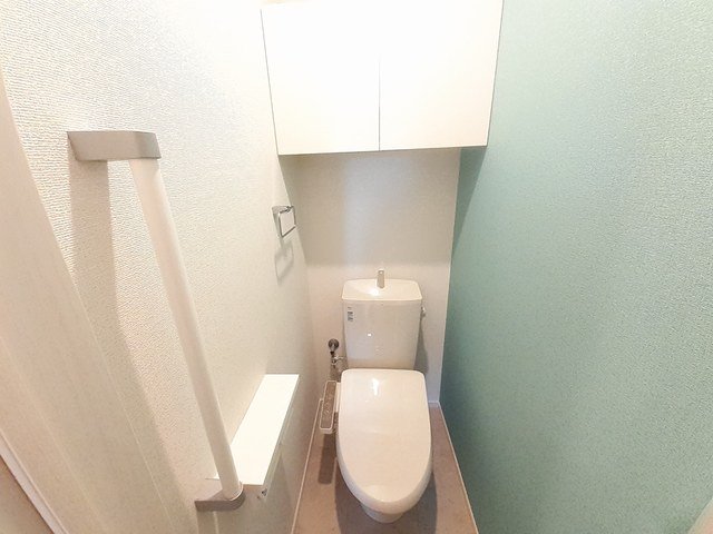 トイレ　トイレもきれいです
