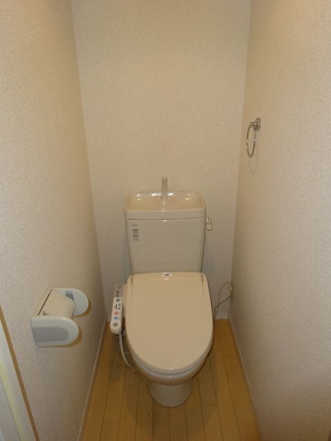 トイレ　★ウォシュレット付きトイレ