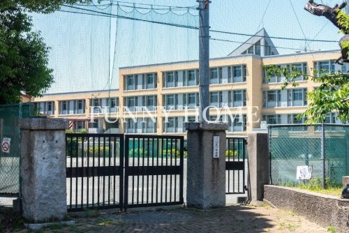 中学校　世田谷区立玉川中学校（中学校）まで450m