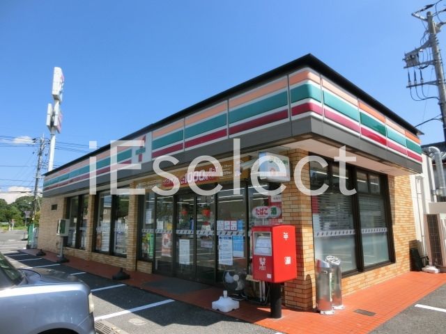 コンビニ　セブンイレブン新茂原店（コンビニ）まで720m
