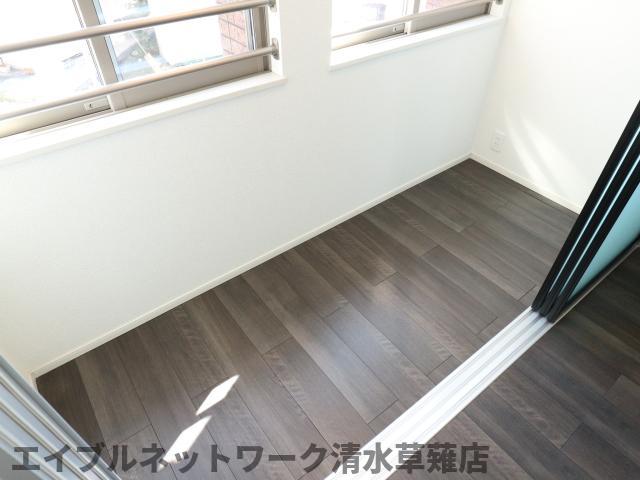 バルコニー　落ち着いた時間を過ごせるバルコニーです