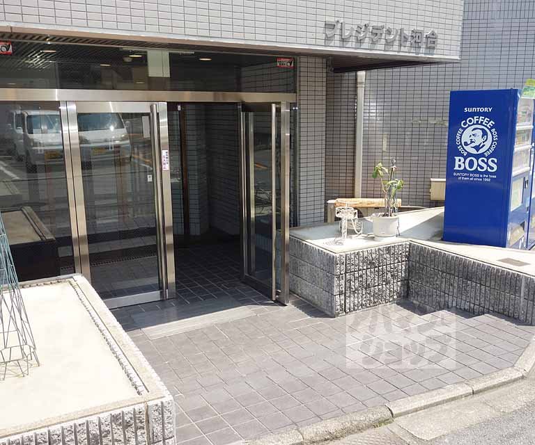 エントランス