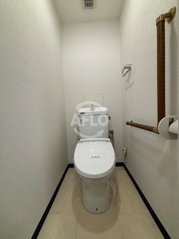 トイレ　ルモン中津　トイレ